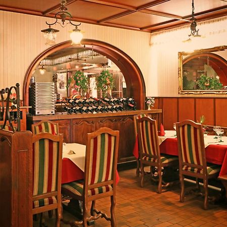 Hostellerie de l'Étoile Wasselonne Extérieur photo