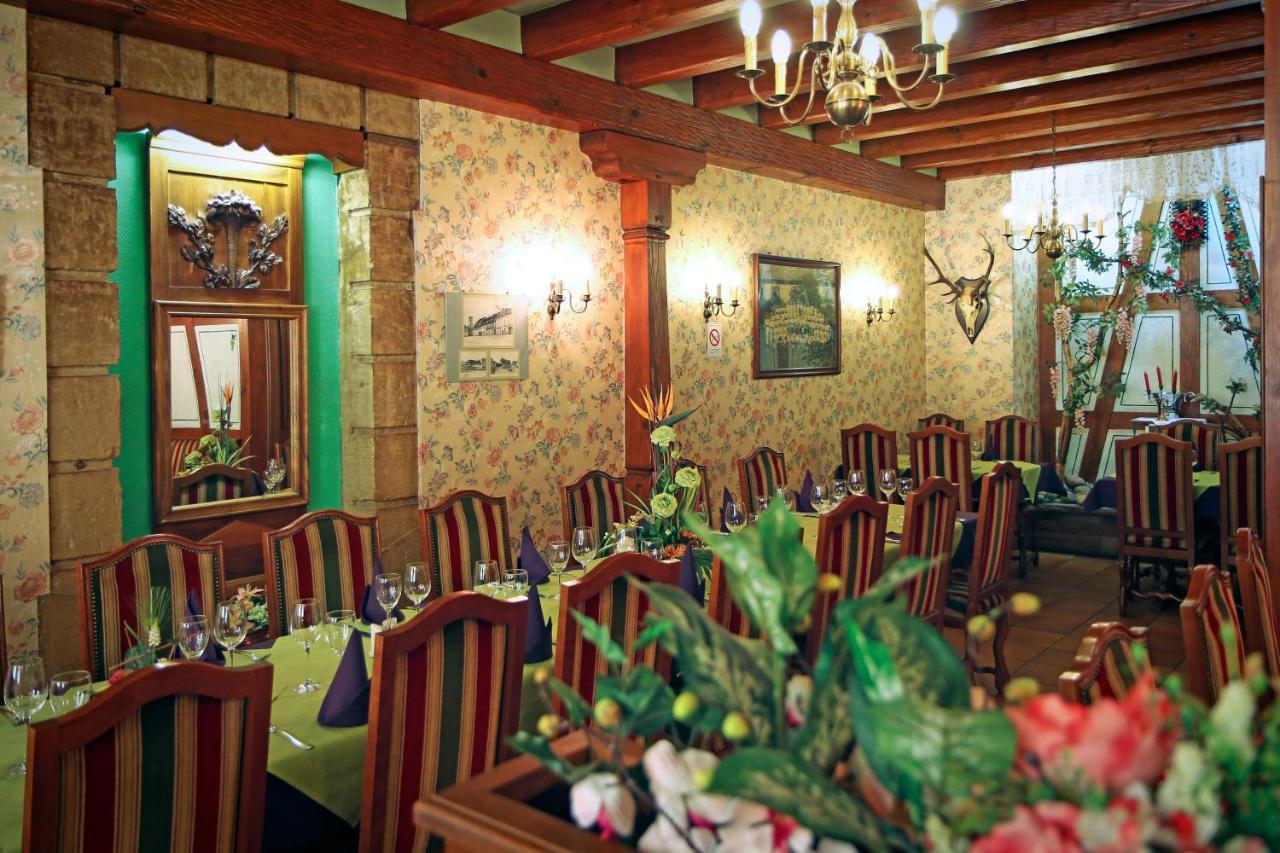 Hostellerie de l'Étoile Wasselonne Extérieur photo